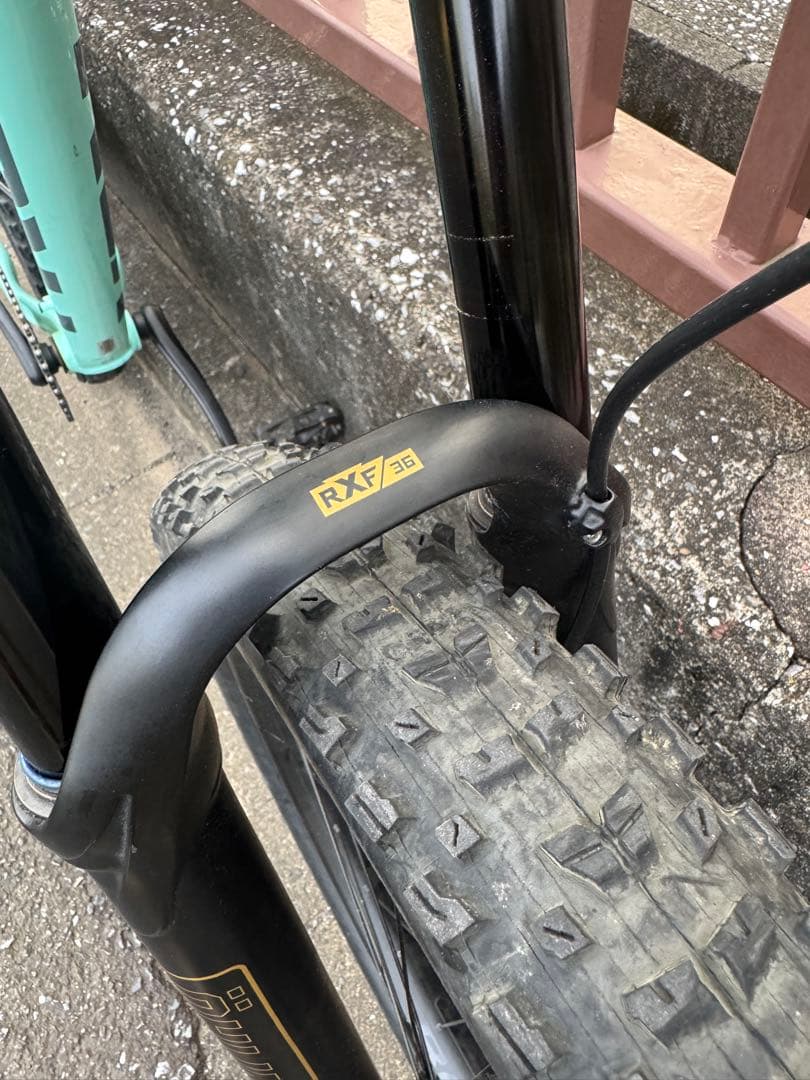 TREK+OHLINS Roscoe 7 2021ロスコ7