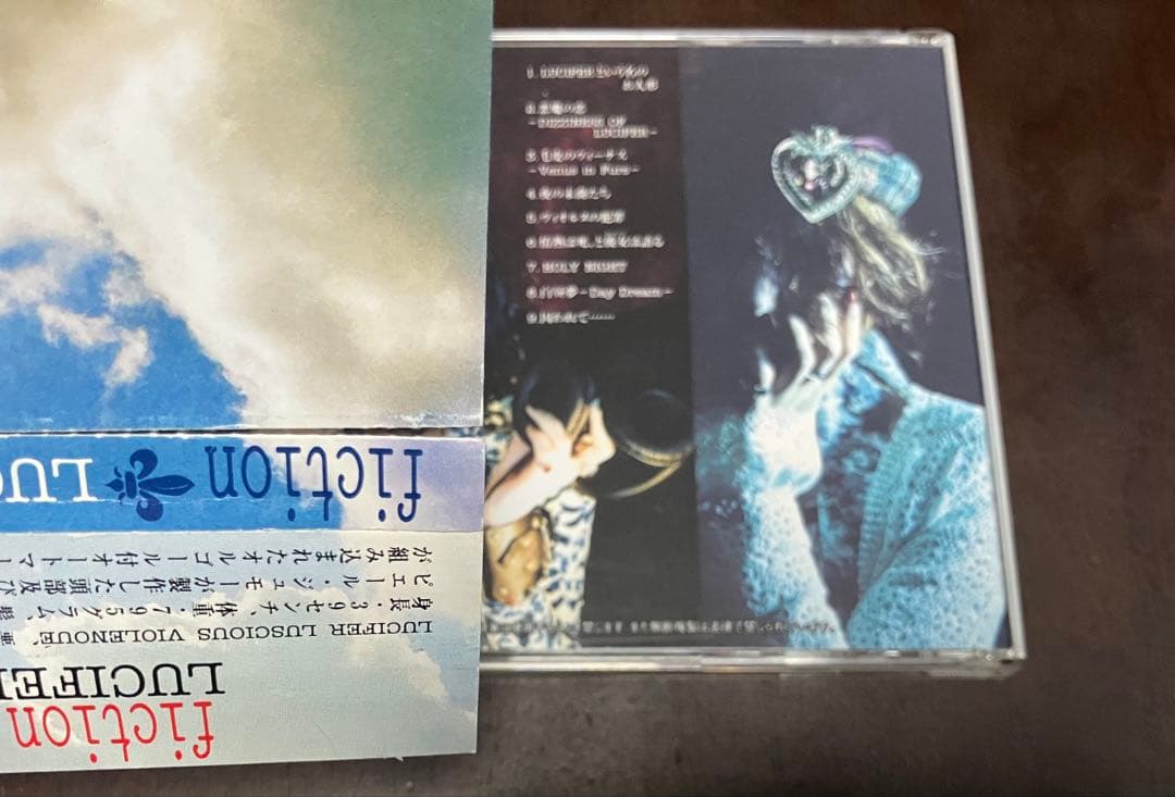 fiction / LUCIERという名のお人形