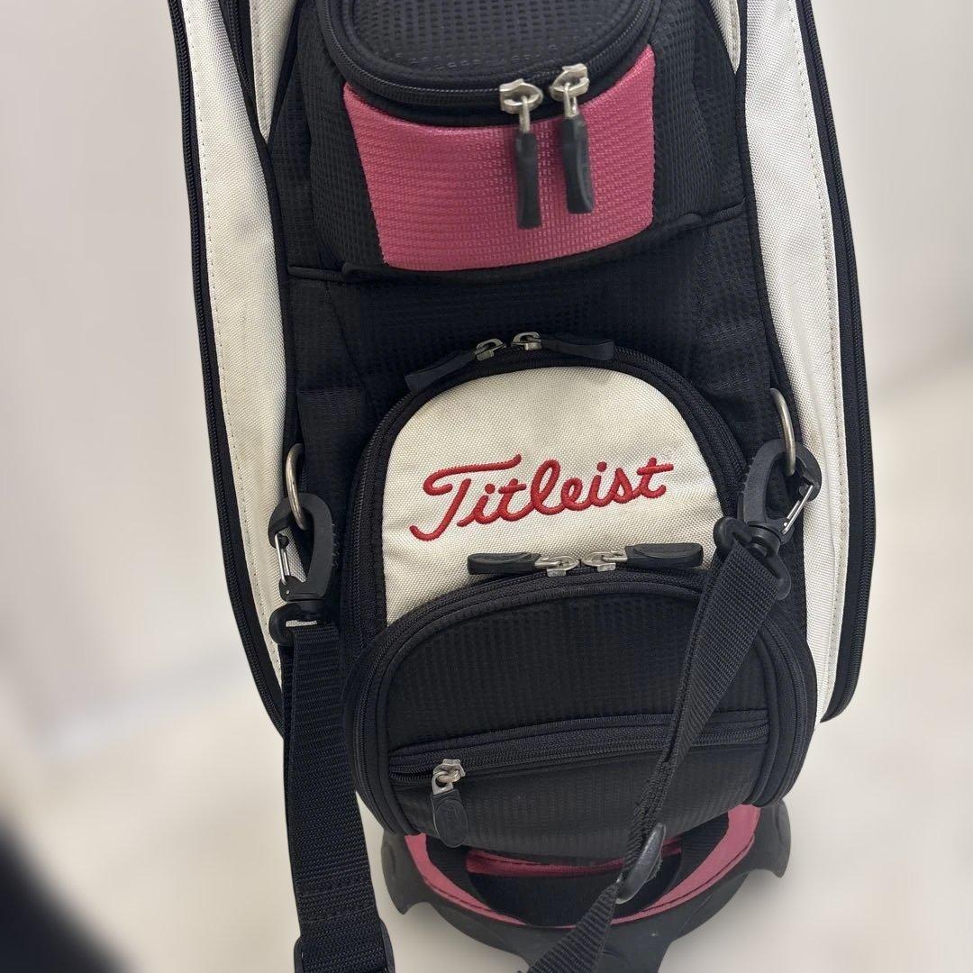 Titleist タイトリスト 9.5キャディバッグ ブラック×ホワイト×ピンク
