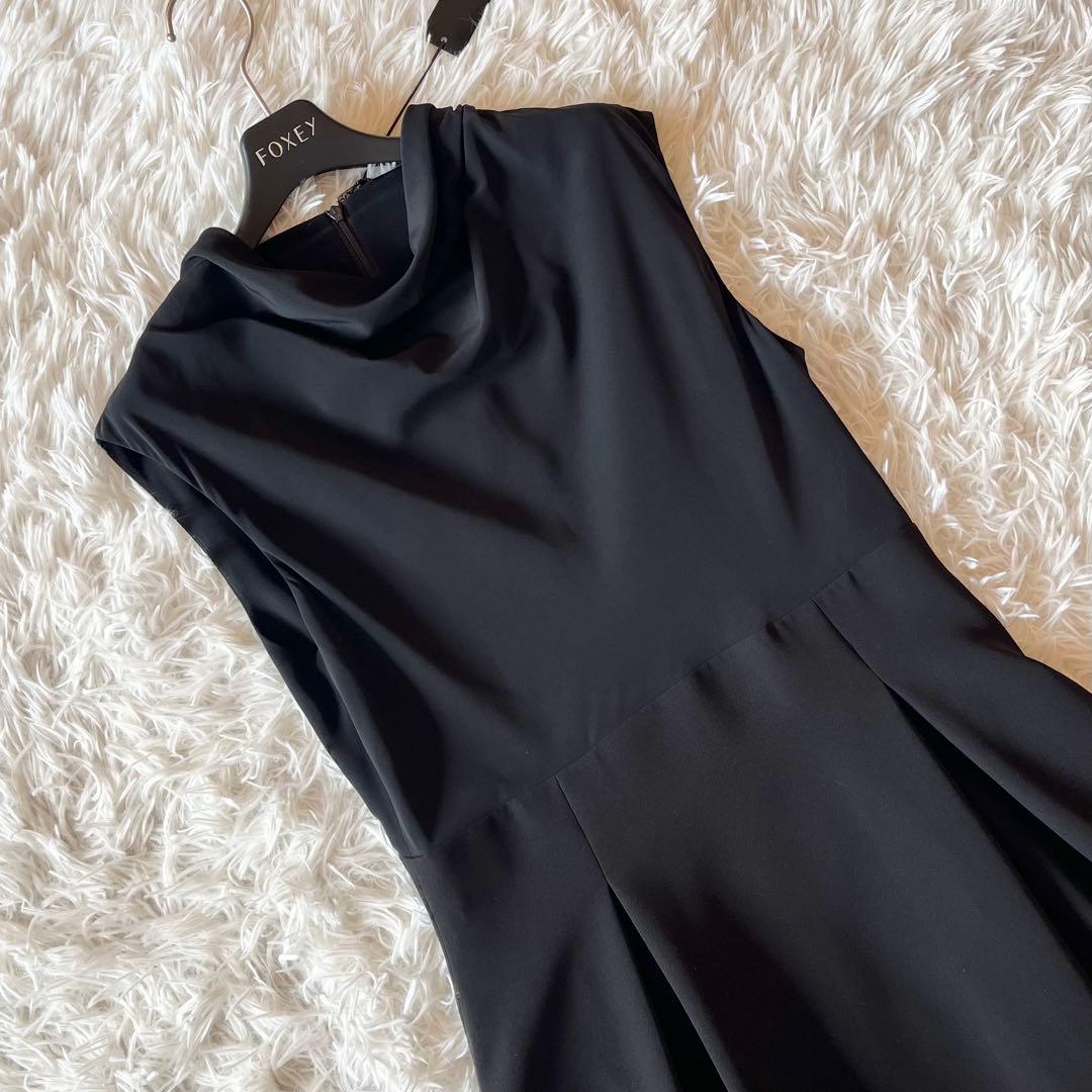 未使用級✨ フォクシー 23年モデル Dress Etincelle サイズ42