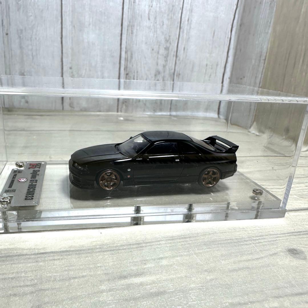 FH 1/64 日産 スカイライン GT-R R33 ブラック　合金ミニカー