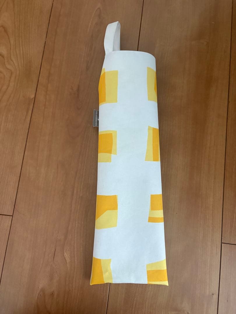 SUN BARRIER 100 折りたたみ日傘 2段折／キューブ