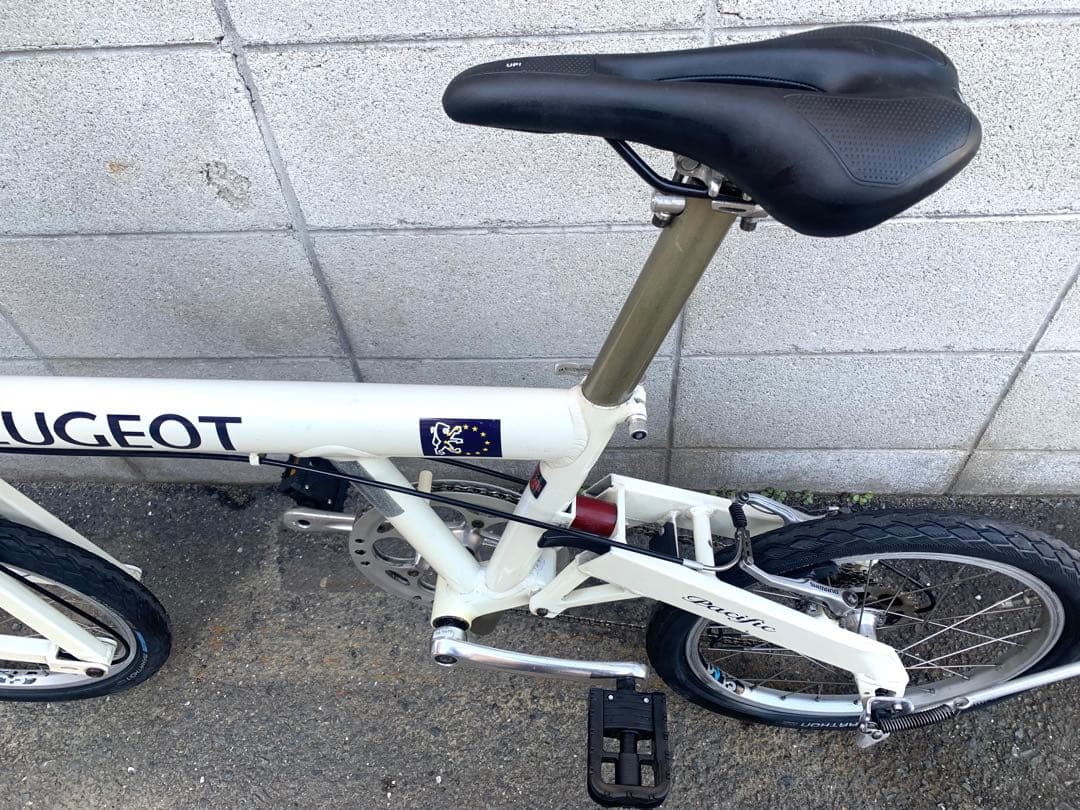 送料無料PEUGEOT折り畳み自転車SHIMANO 8速 18インチZJ8001
