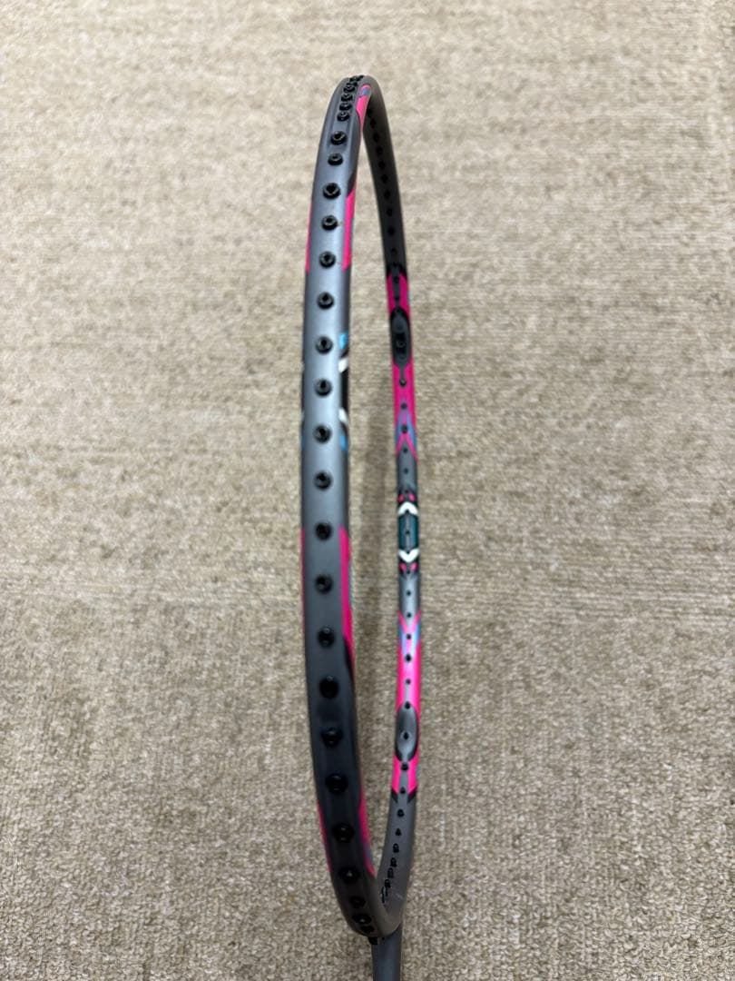 【美品】YONEX ヨネックス バドミントンラケット ARCSABER1 ケース