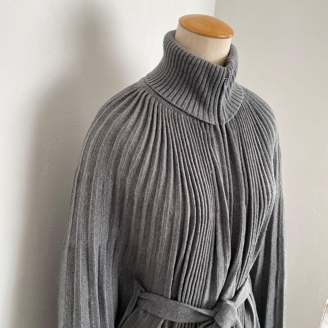 VALENTINO ヴァレンティノ プリーツ ケープコート ニット M
