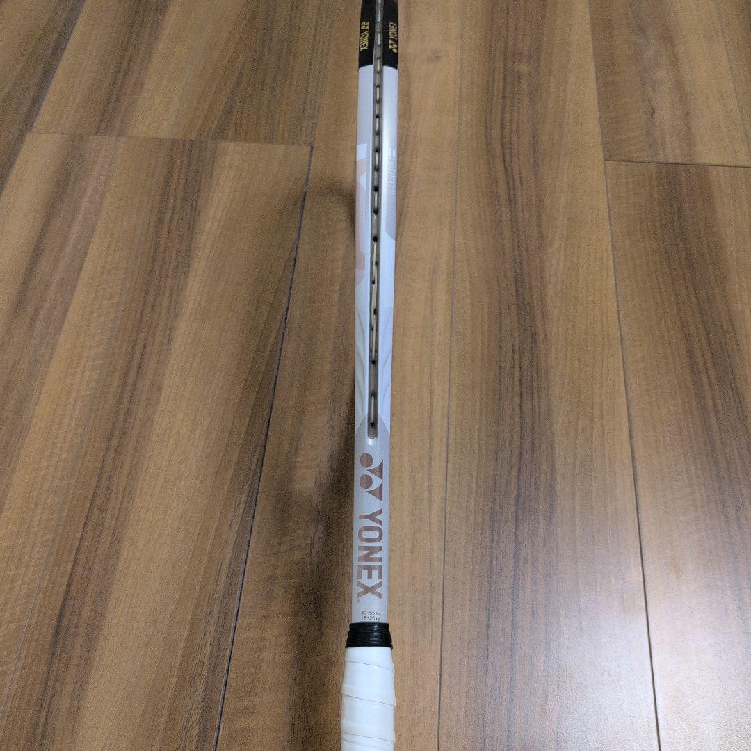 (美品)YONEX VCORE 100L テニスラケット