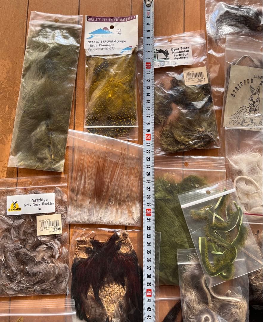 フライマテリアル 羽 糸 獣毛 ダビング材 ゾンカー材 大量まとめ売り