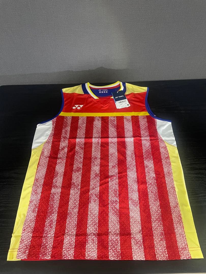 カン　リーチョンウェイ選手モデル　YONEX バドミントンシャツ Lサイズ