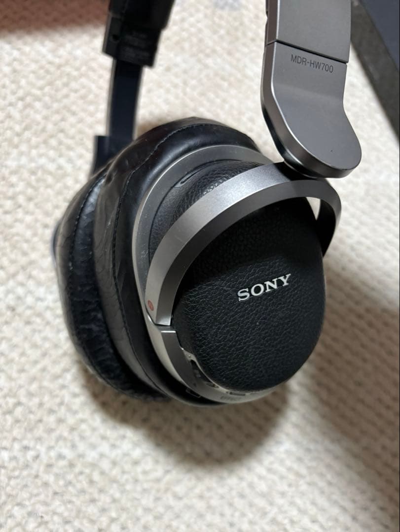 SONY ワイヤレスヘッドホン MDR-HW700