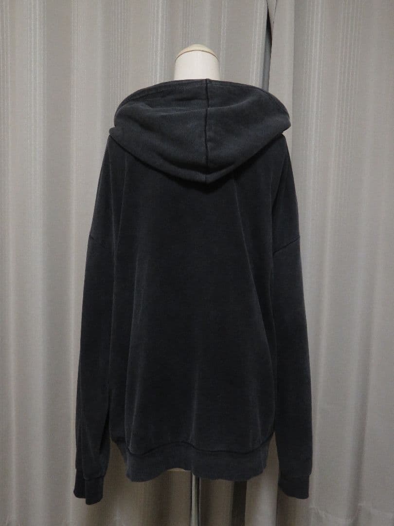 gibous powder cross snake parker／M