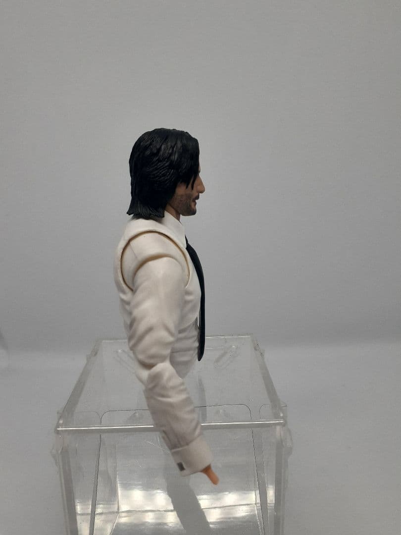 MAFEX ジョンウィック (JOHN WICK:CHAPTER4)