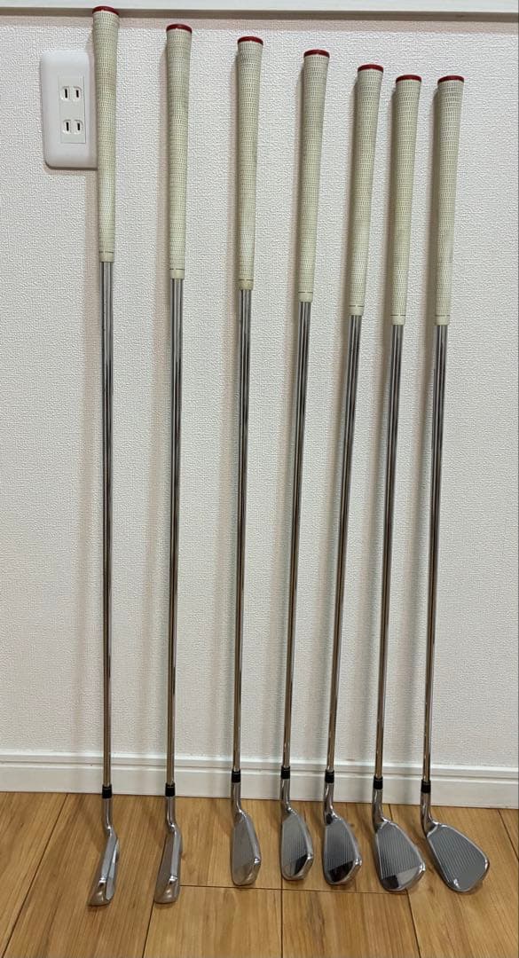 TaylorMade AERO BURNER アイアンセット レフティ　S