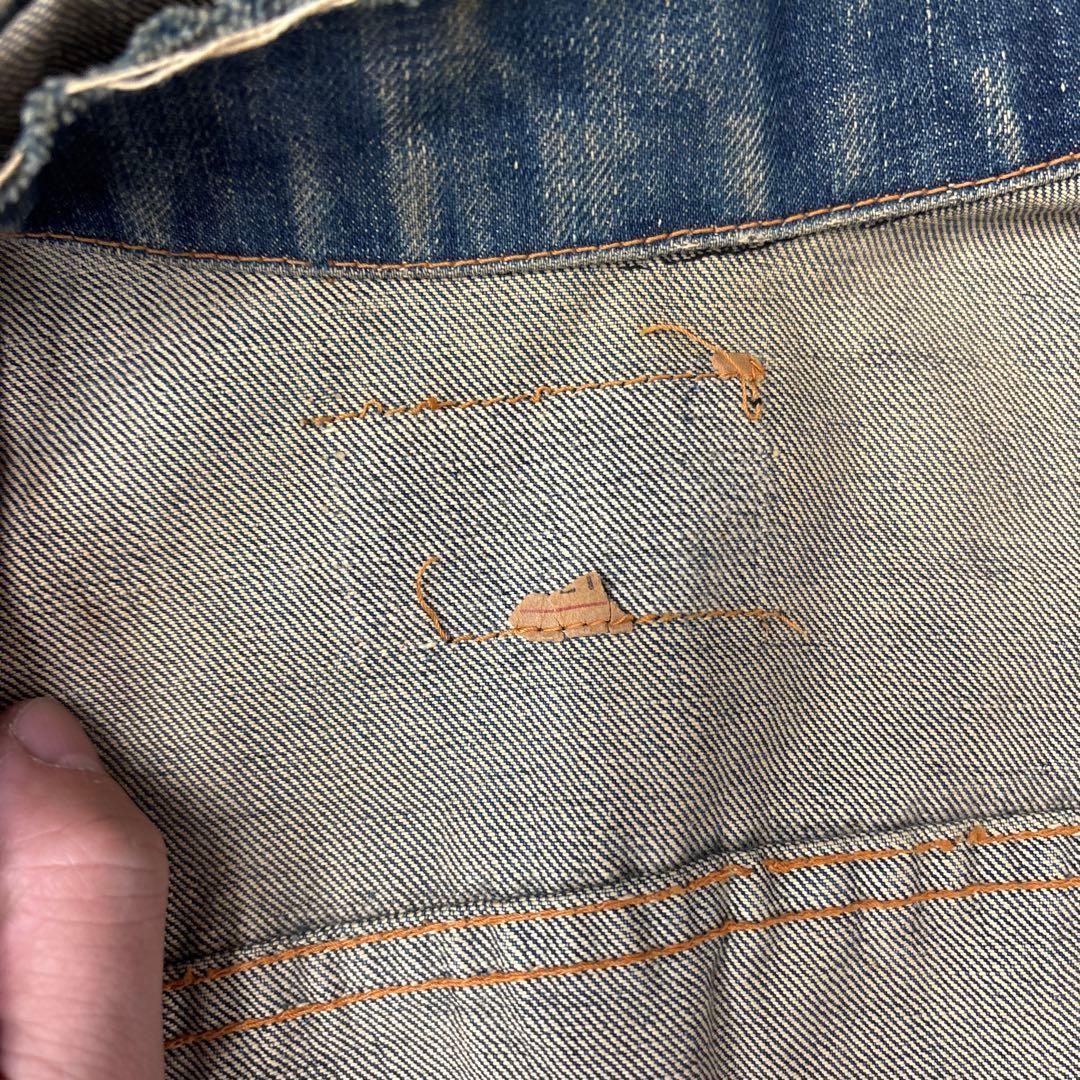 Levi's ダメージ注意！　70505