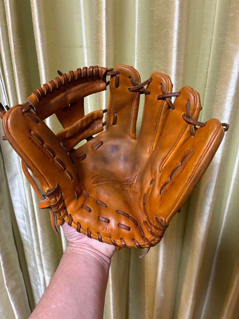 Wilson 硬式グローブ　内野用