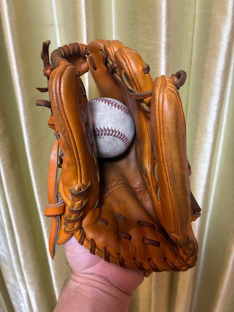 Wilson 硬式グローブ　内野用
