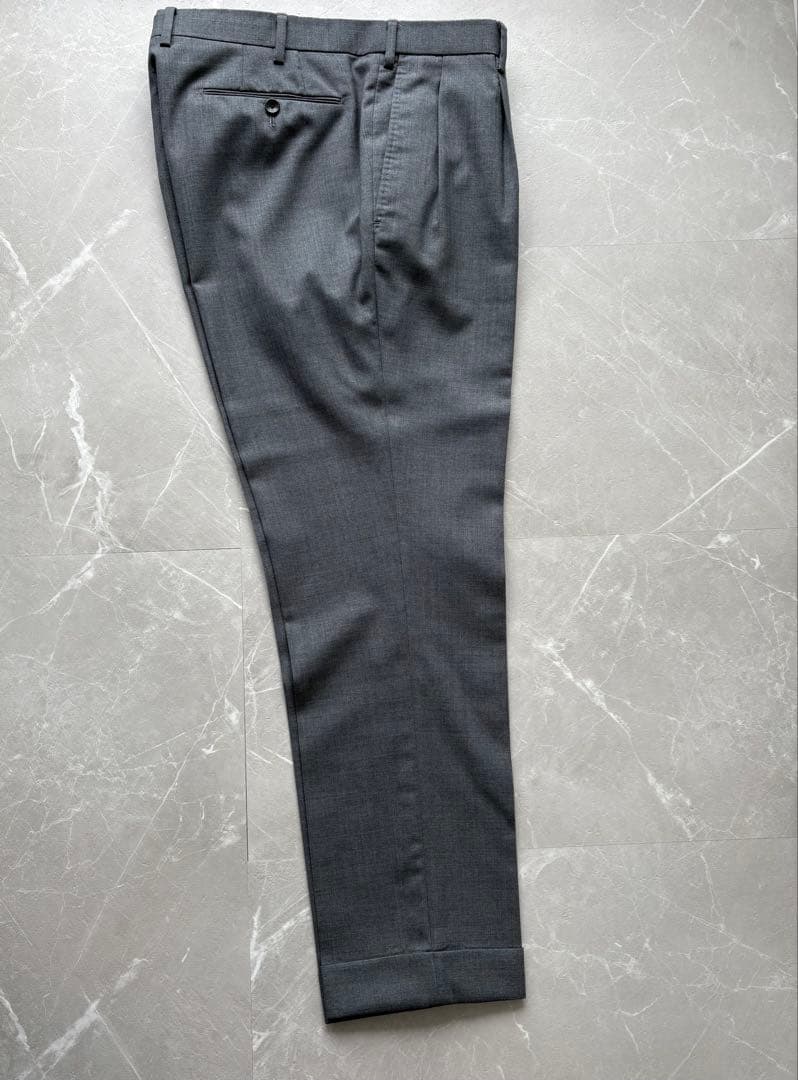 UNITED ARROWS トロピカルクリース テーパード パンツ