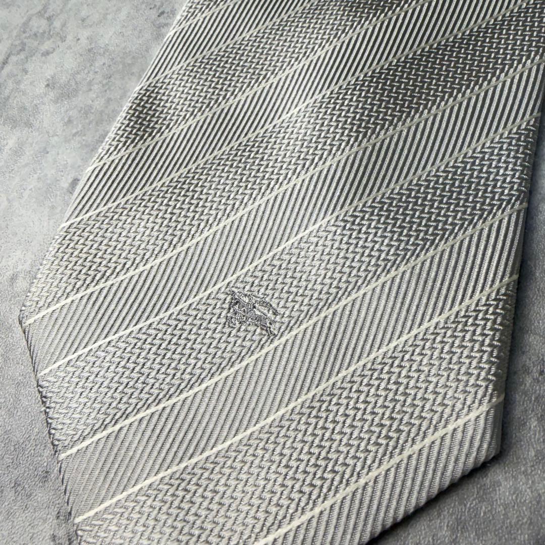 美品 Burberry ジャガード ホースロゴ ストライプ ネクタイ シルバー