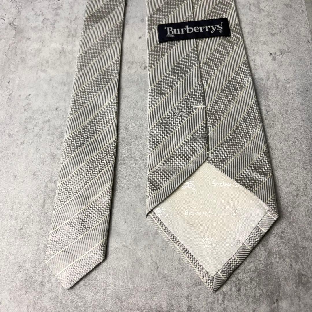 美品 Burberry ジャガード ホースロゴ ストライプ ネクタイ シルバー