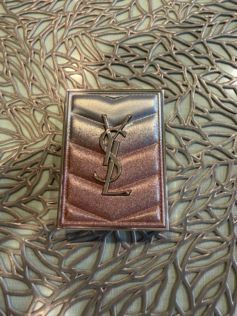 YSL クチュール ミニ クラッチ126 スパークリングラスト