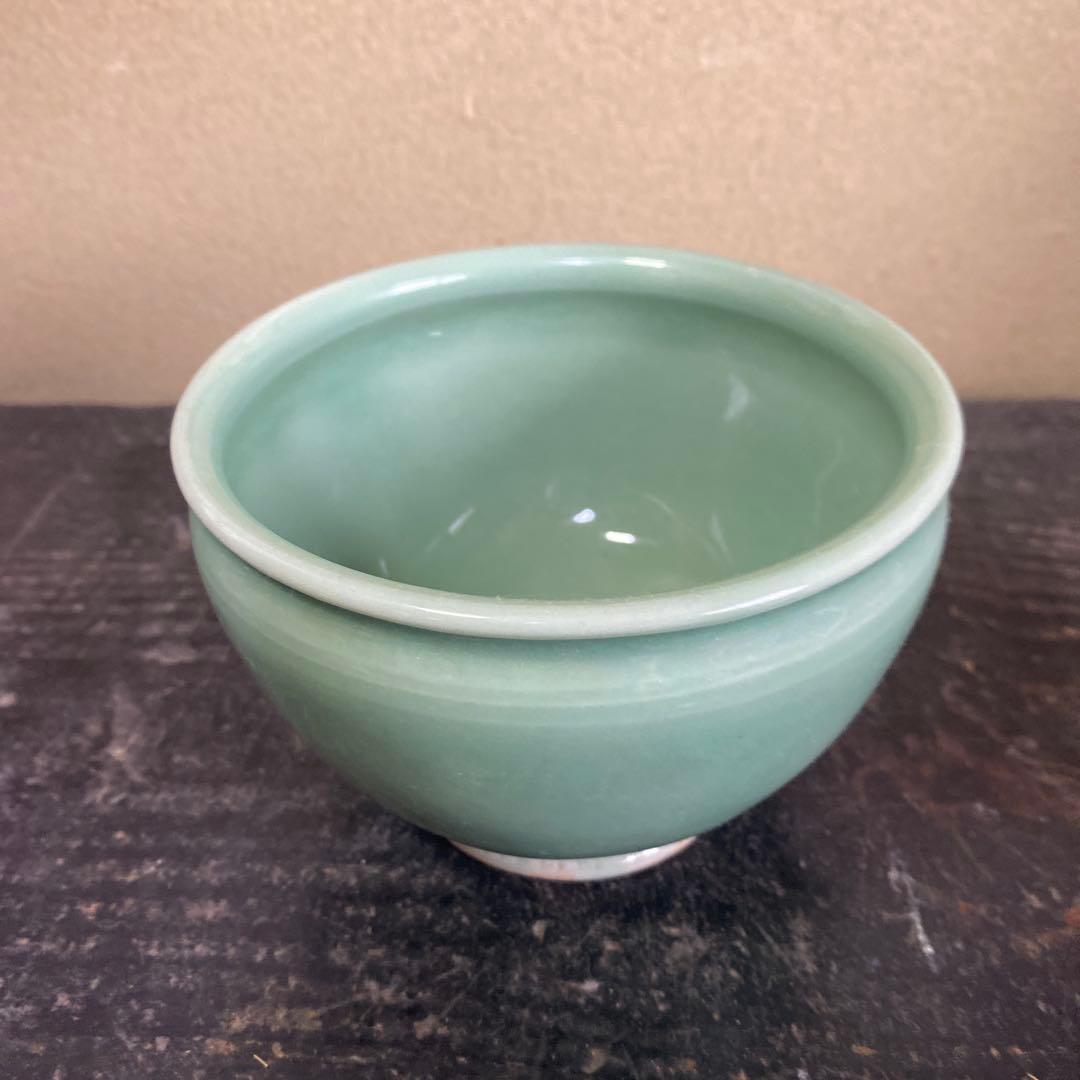 専用　中国古玩　青磁魚文器　10cm8cm