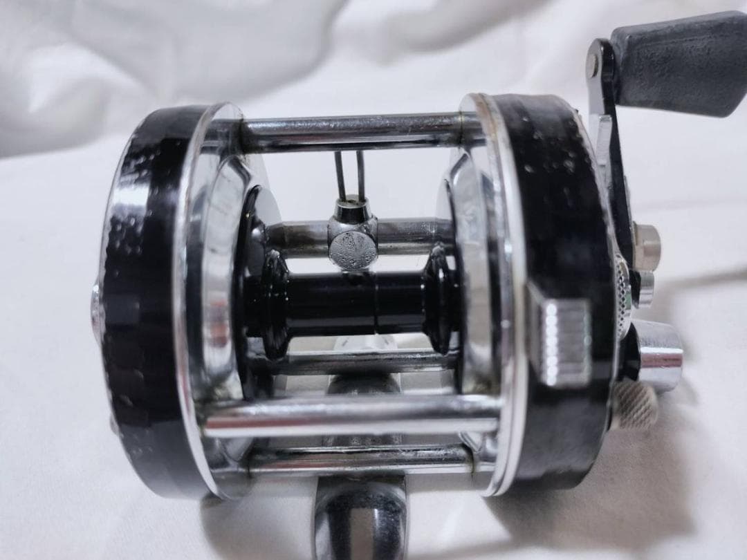 アブガルシア　アンバサダー5000C　ビンテージ　リール abu 　ブラック