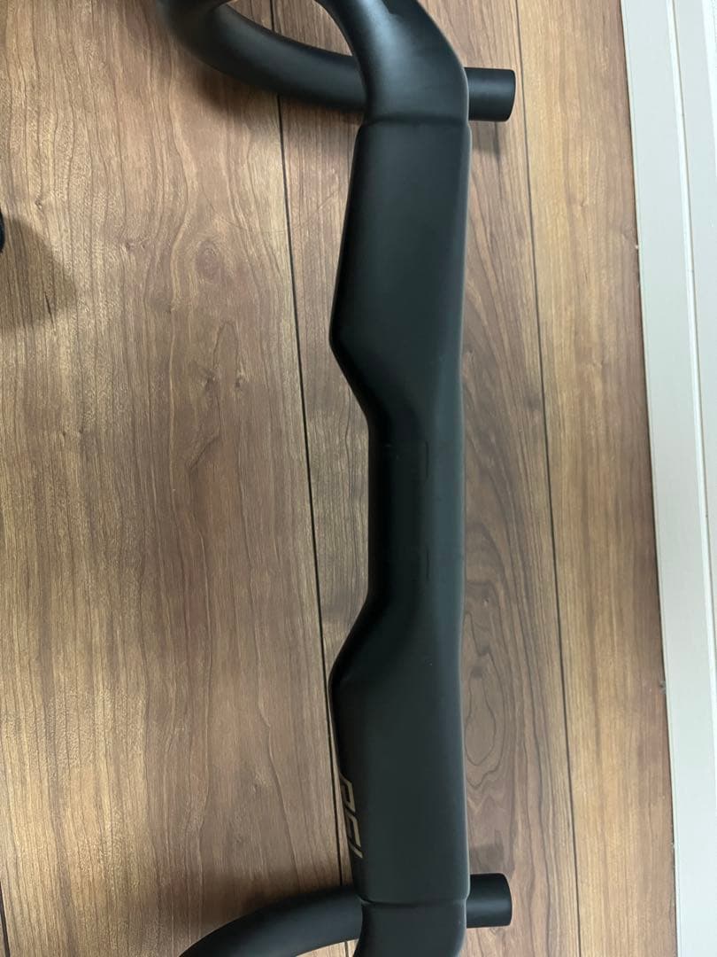 ボントレガー RSL エアロロード ハンドルバー 370mm/400mm