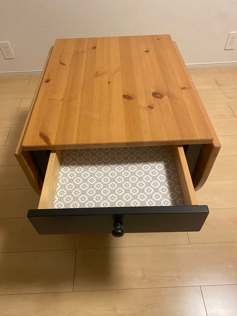 IKEA カフェテーブル　折りたたみ式
