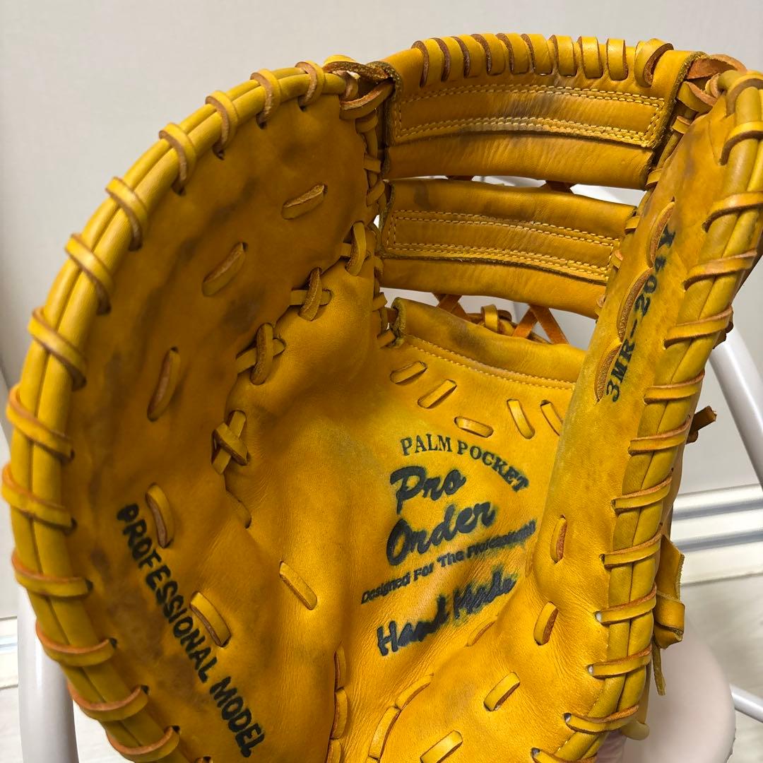 左　ダイトースポーツ　ファーストミット硬式用