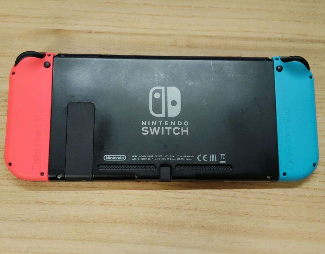 中古品 Nintendo Switch ネオンブルー/ネオンレッド 本体