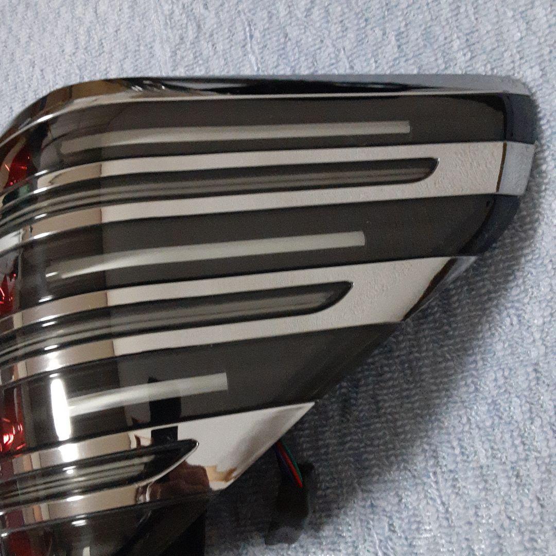 Sho Miura　ヴェルファイア　テールランプ