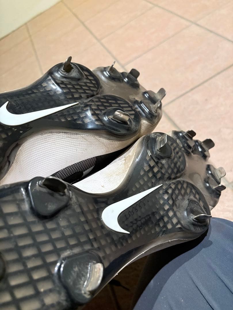 【実使用】カストロ選手 Nike ダイヤモンドショーケース MTL 30cm