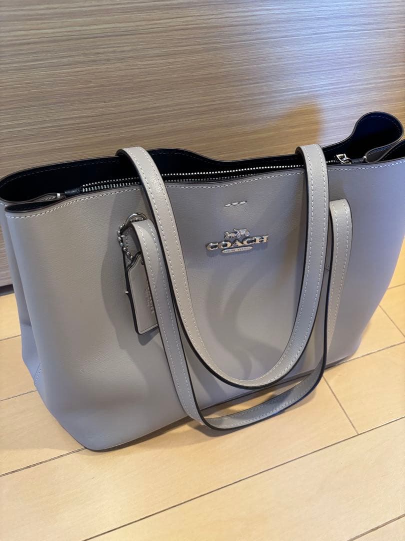 COACH グレー レザートートバッグ