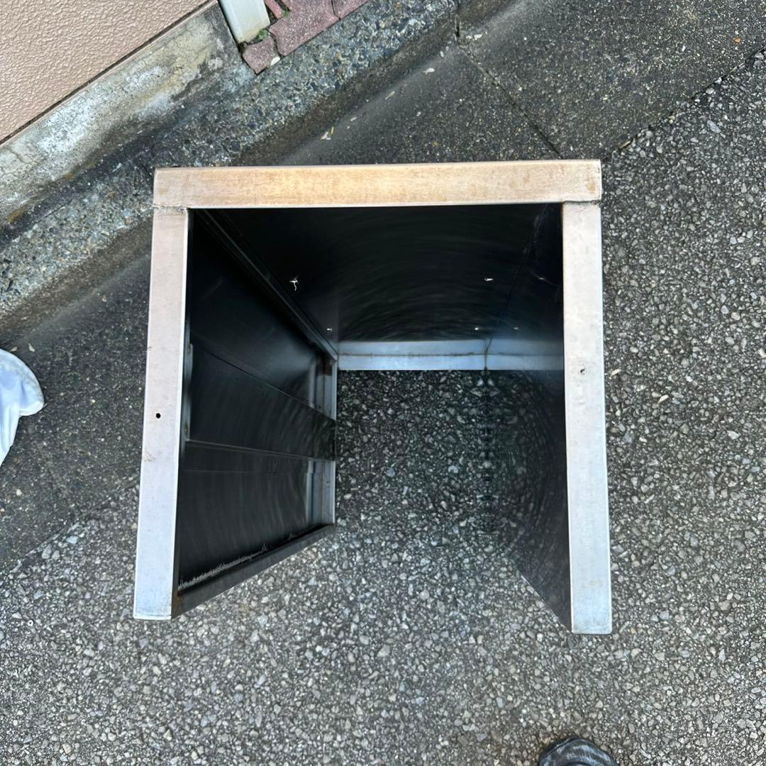 美品　鉄製作業台　飲食店厨房作業台