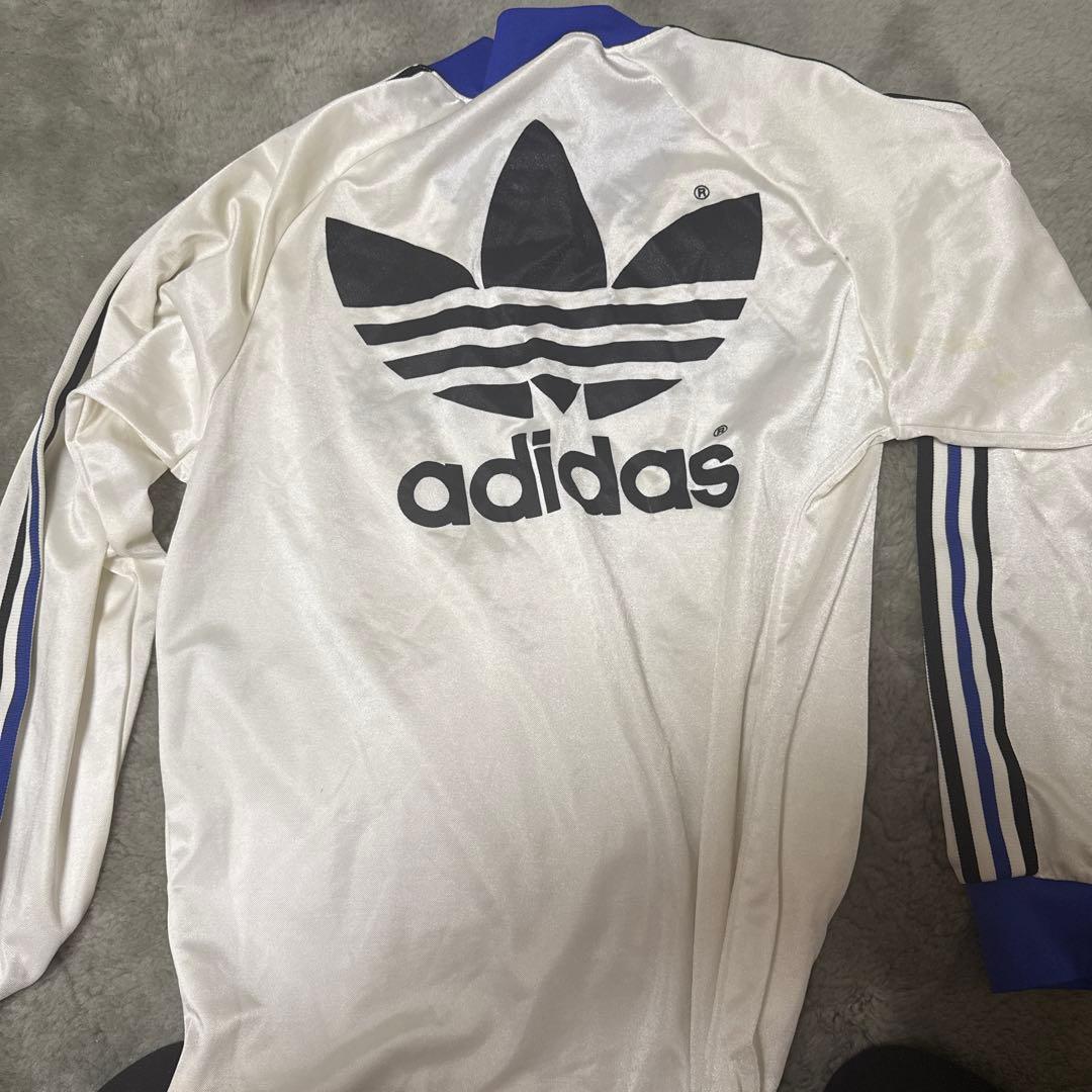 adidas ホワイト 長袖 Tシャツ 値引きok