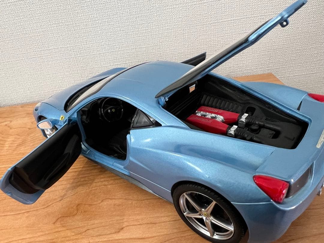 1/18 Hot Wheelsフェラーリ458 ITALIA