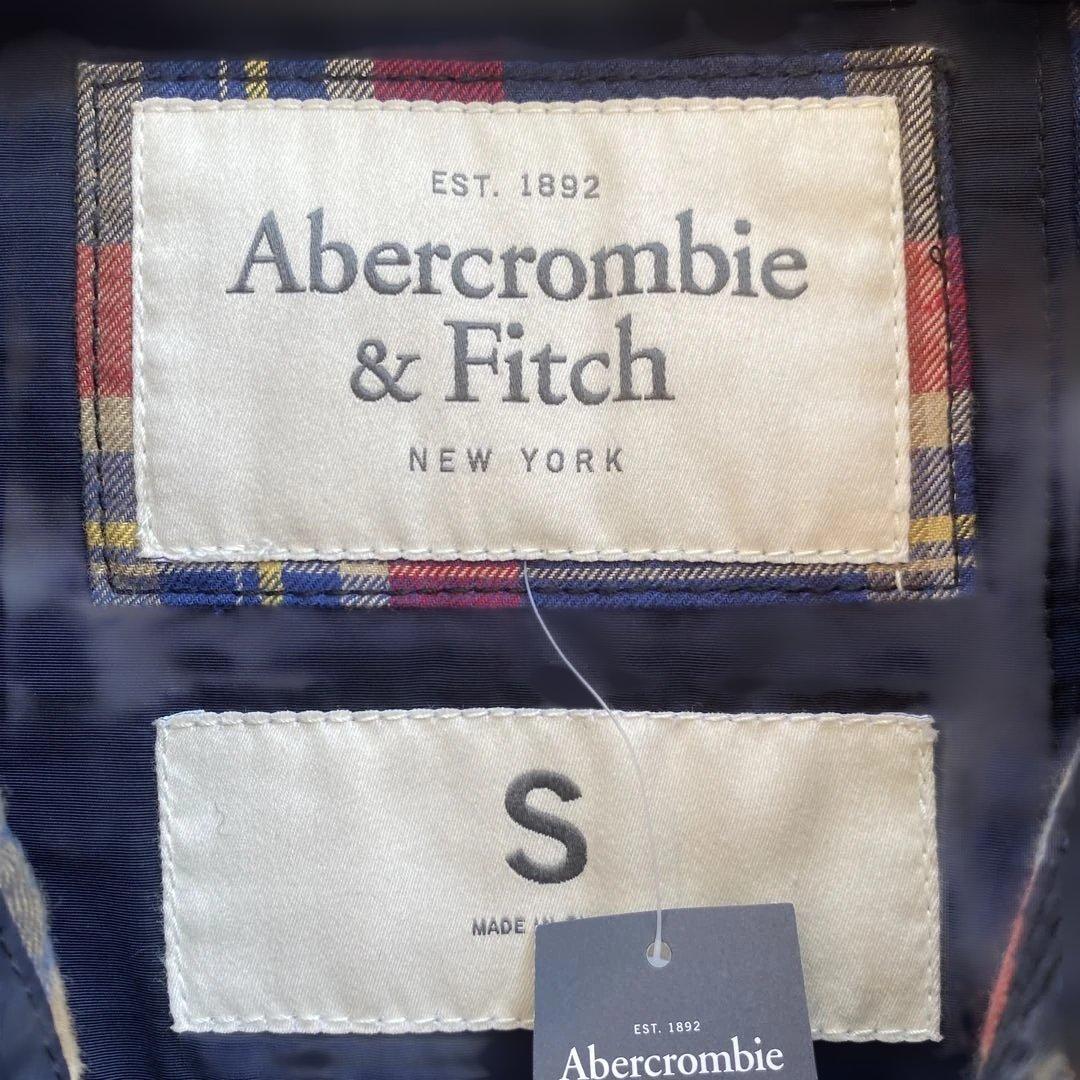 最終値　旗艦店限定新品未使用日本未発Abercrombie&Fitcダウンベスト