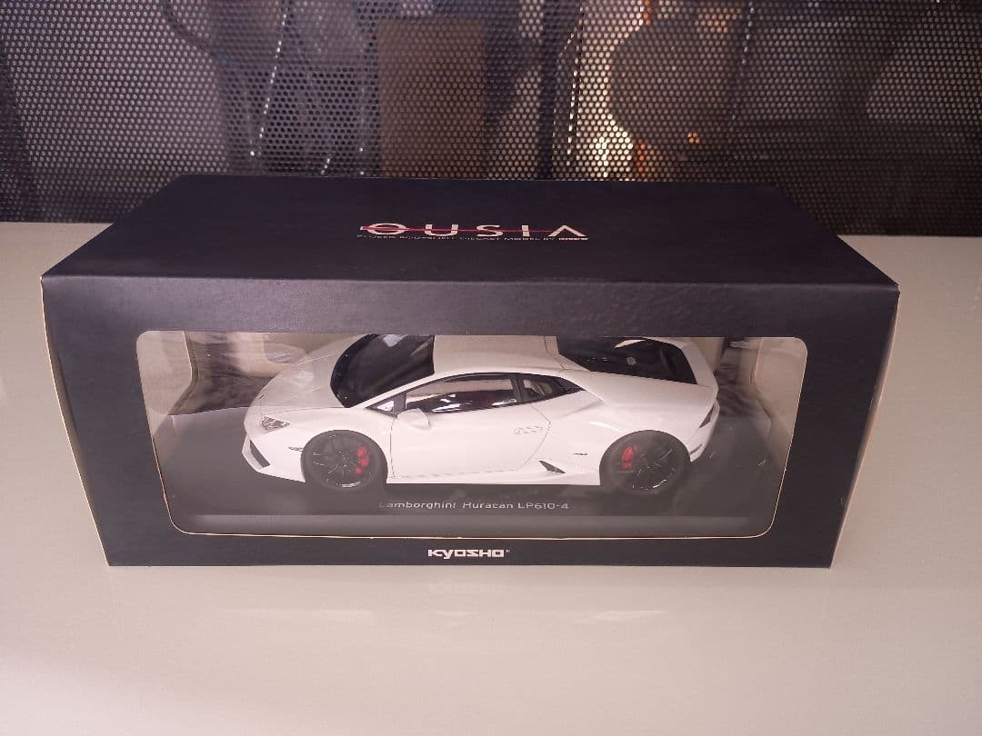 京商 kyosho ランボルギーニ ウラカン LP610-4 1/18