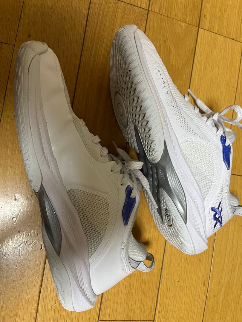 美品✨asics GLIDE NOVA 23.5 グライドノヴァff4