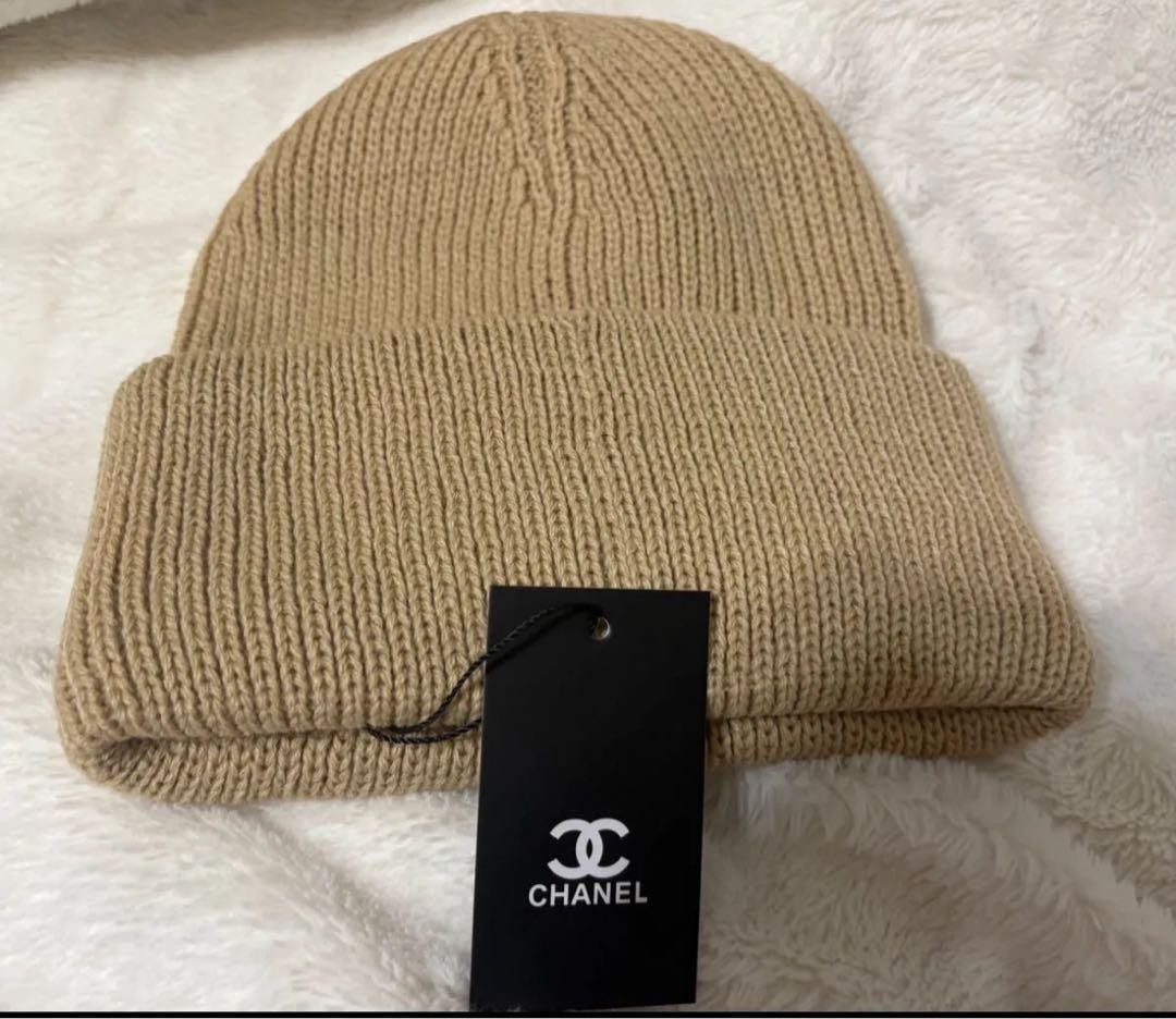 CHANEL ベージュ ニット帽 新品タグ付き　ノベルティ