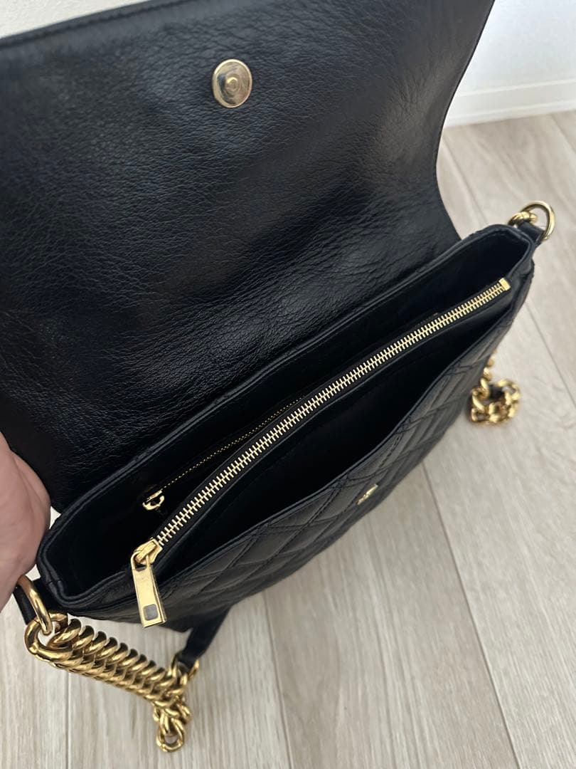 Marc Jacobsマークジェイコブス レザー キルティングバッグ