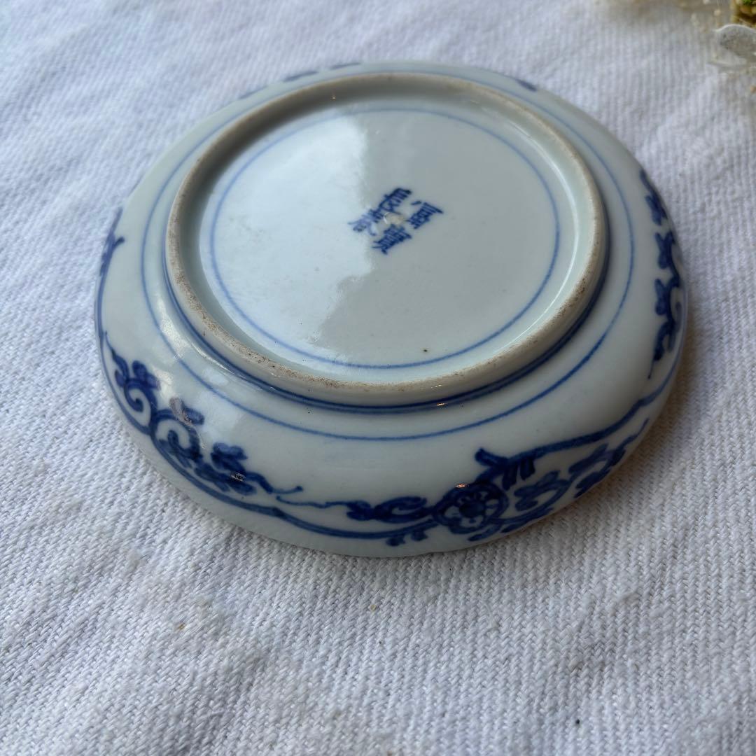希少！時代　かわいい窓絵うさぎの赤絵金彩大聖寺花菱小皿①（骨董古美術古伊万里兎