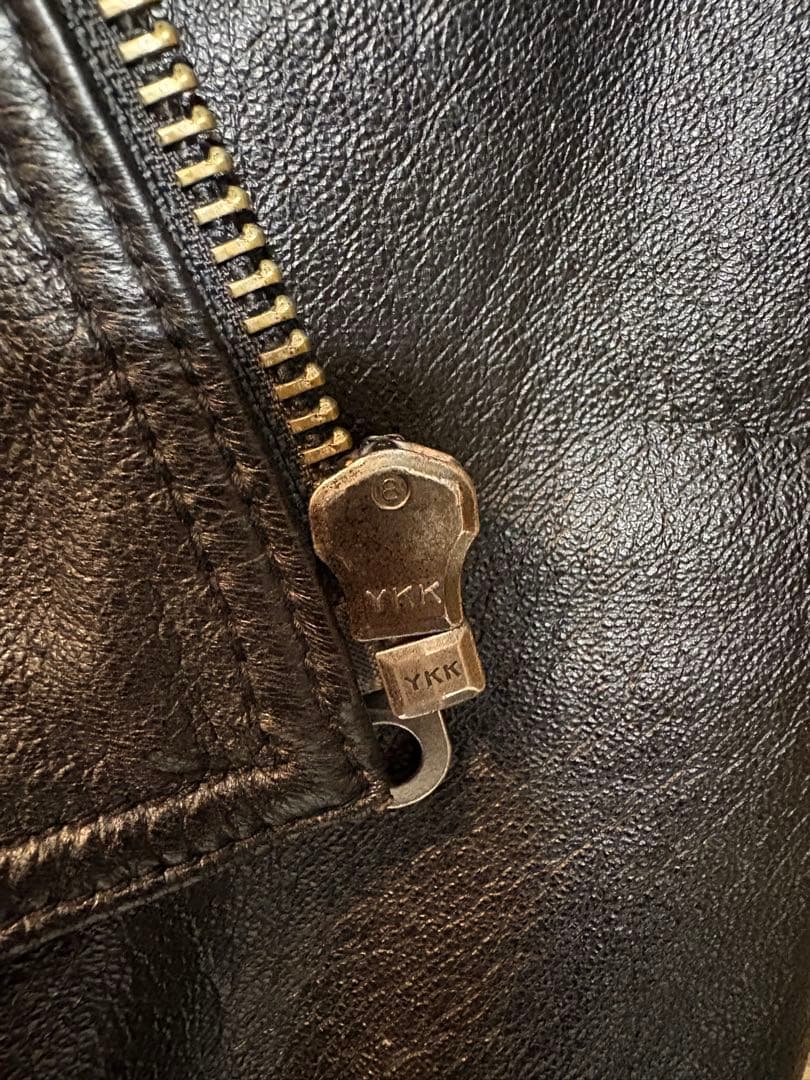 美品❗️hamnett レザーブルゾン　a2 タイプ　短丈　本革　Ｍサイズ　黒