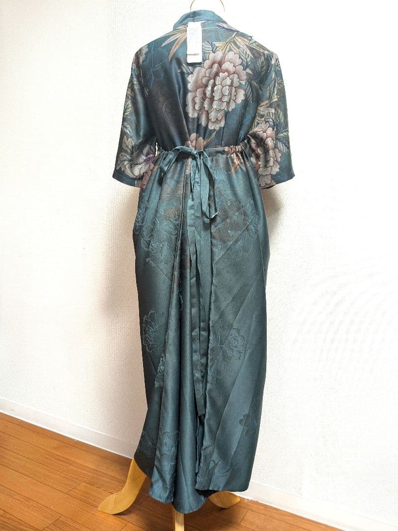 【タグ付き新品】 花柄ロングワンピース 青緑色 チャイナドレス風味