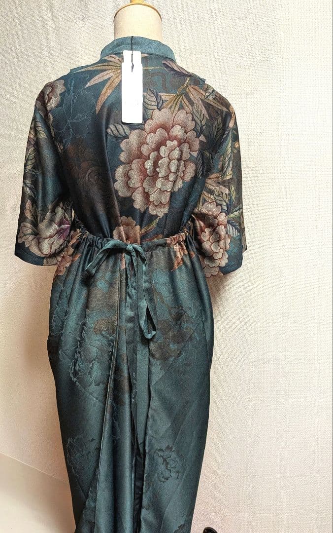 【タグ付き新品】 花柄ロングワンピース 青緑色 チャイナドレス風味