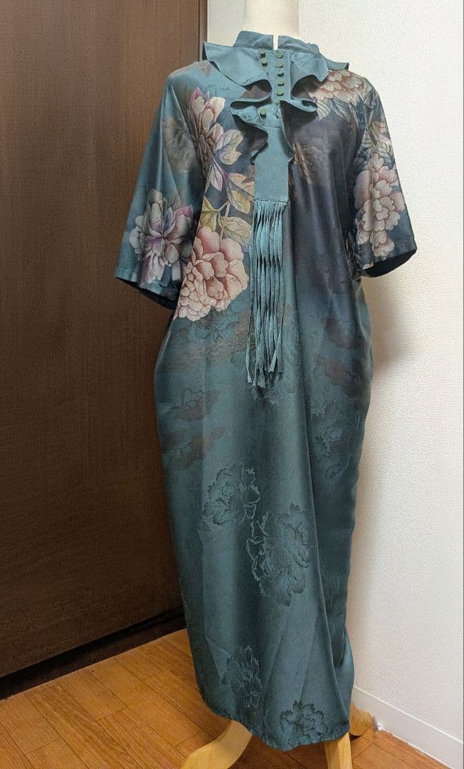 【タグ付き新品】 花柄ロングワンピース 青緑色 チャイナドレス風味