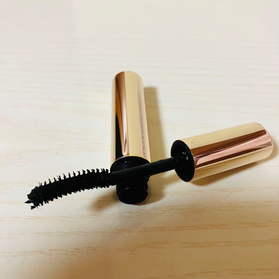 【新品未開封 】クレドポーボーテ コフレドクルール