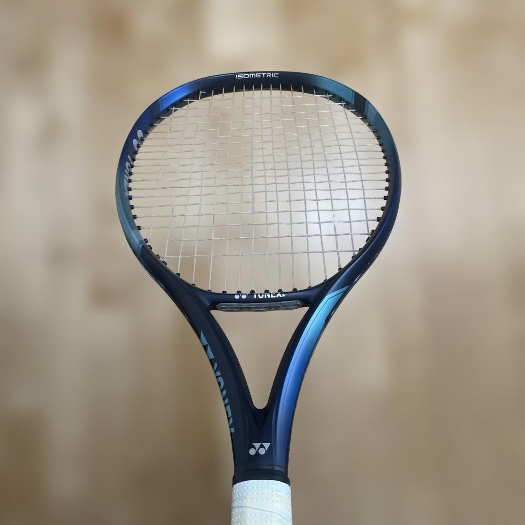 YONEX テニスラケットEゾーン105
