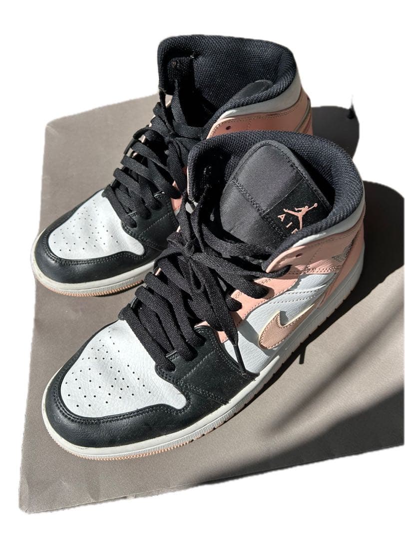 NIKE　クリムゾンティント