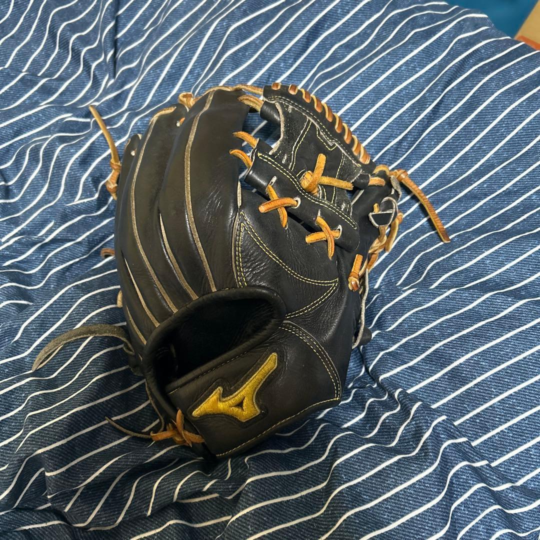 Mizuno ブラックレザー 軟式グローブ