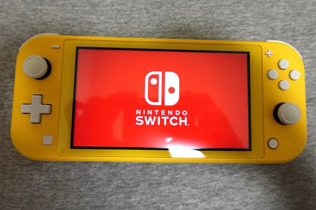 【本体のみ】Nintendo Switch Lite イエロー